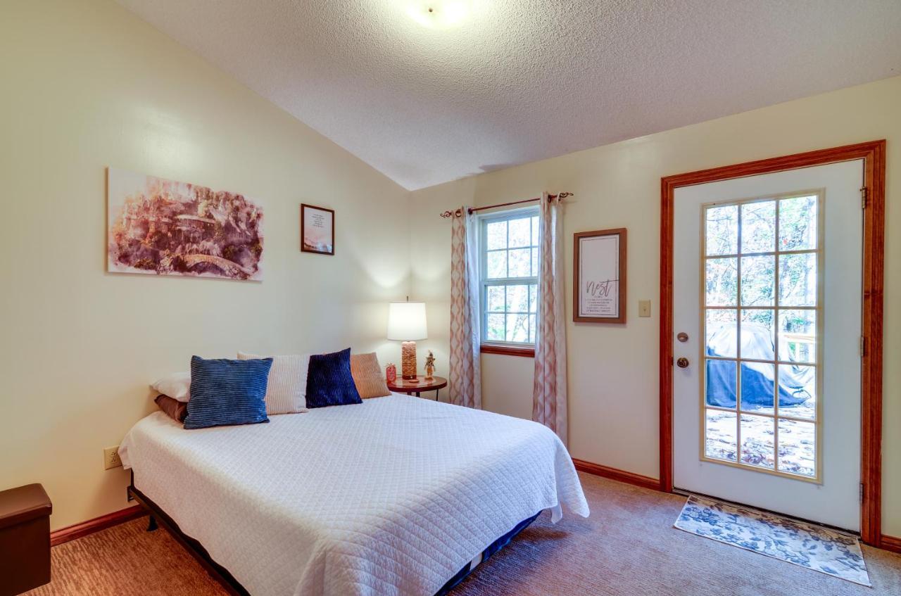 Burnside Resort Cabin With Hot Tub And Outdoor Spots! المظهر الخارجي الصورة